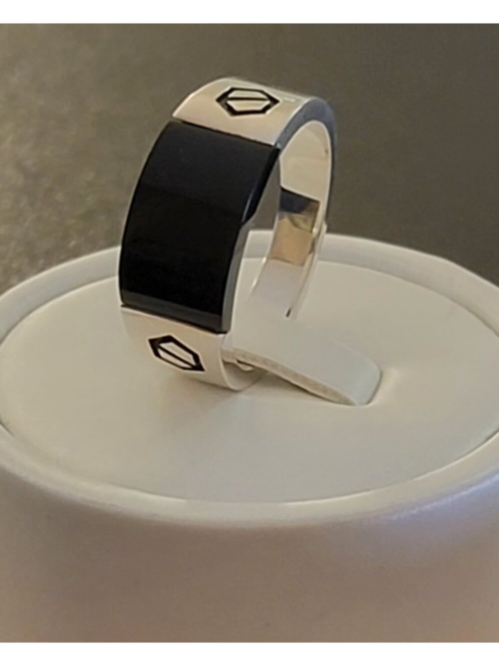 925 Sterling Silver Men's Black Onyx Statement Ring Size 11 NWT